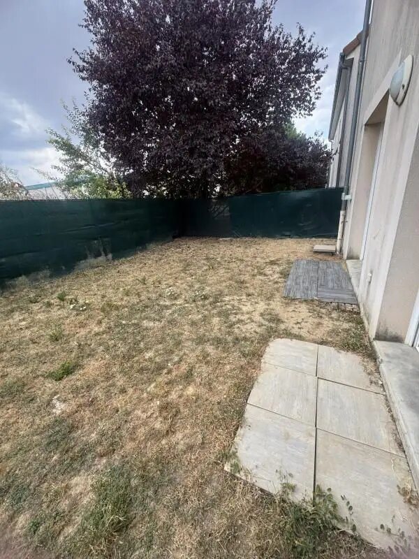 Appartement à louer, 84m², Bréviandes