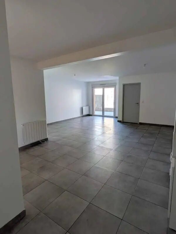 Appartement à louer, 74m², Montereau-Fault-Yonne