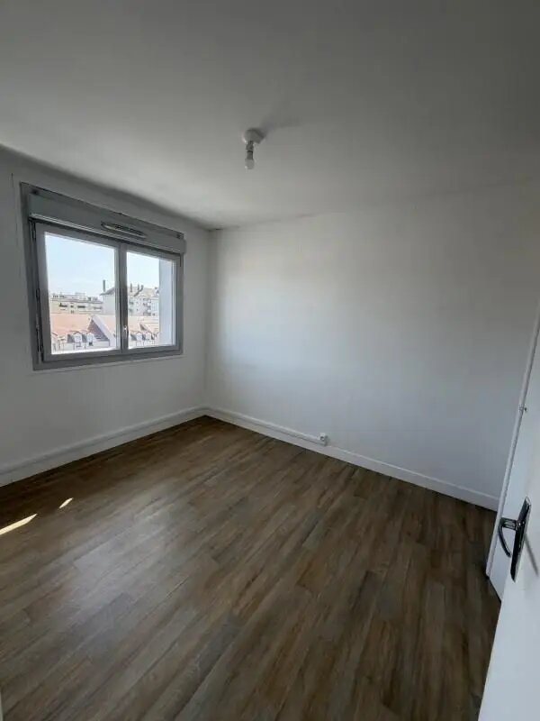 Appartement à louer, 73m², Troyes