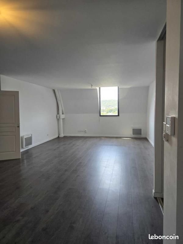 Appartement à louer, 76m², Sens