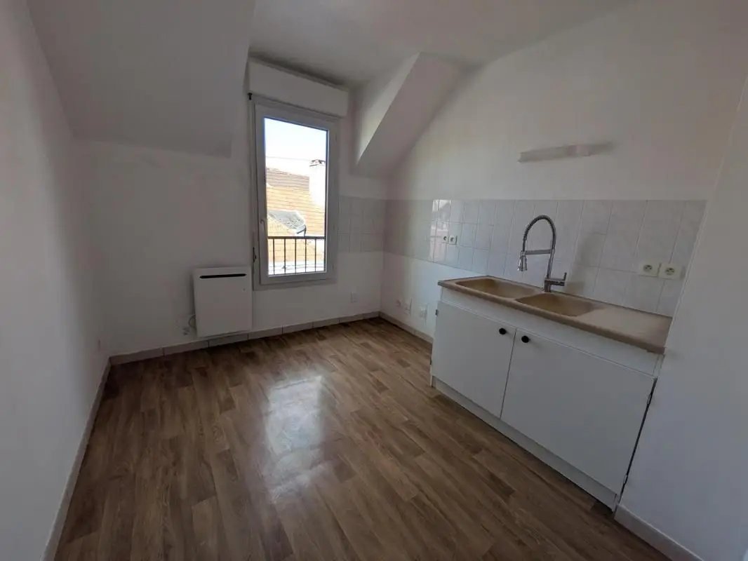 Appartement à louer, 81m², Chaumont