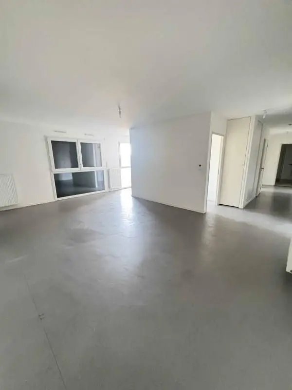 Appartement à louer, 78m², Saint-Parres-aux-Tertres