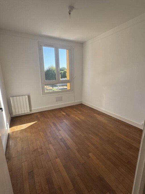 Appartement à louer, 59m², Saint-Julien-les-Villas