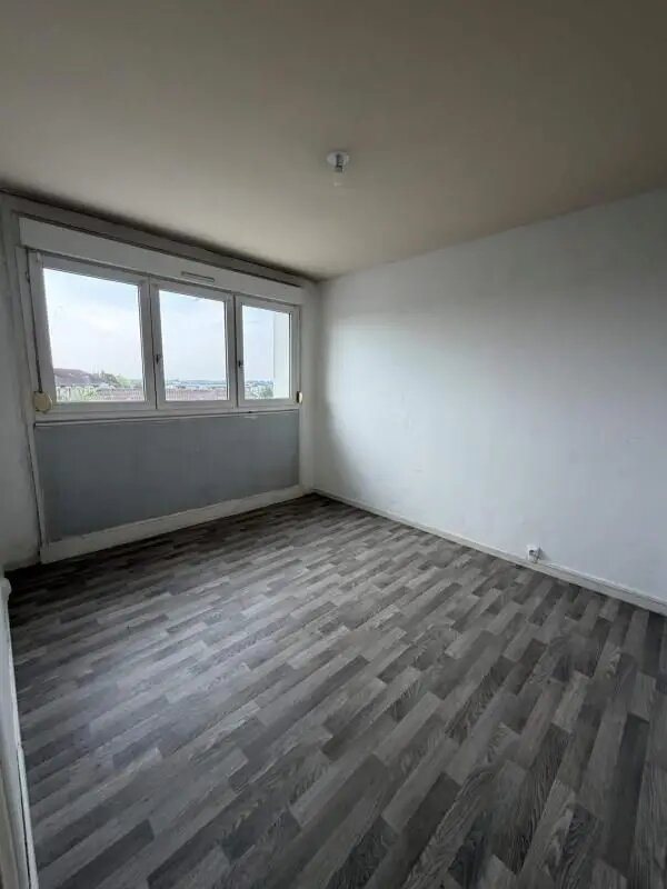 Appartement à louer, 78m², La Chapelle-Saint-Luc
