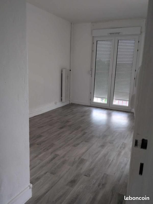 Appartement à louer, 81m², Saint-André-les-Vergers