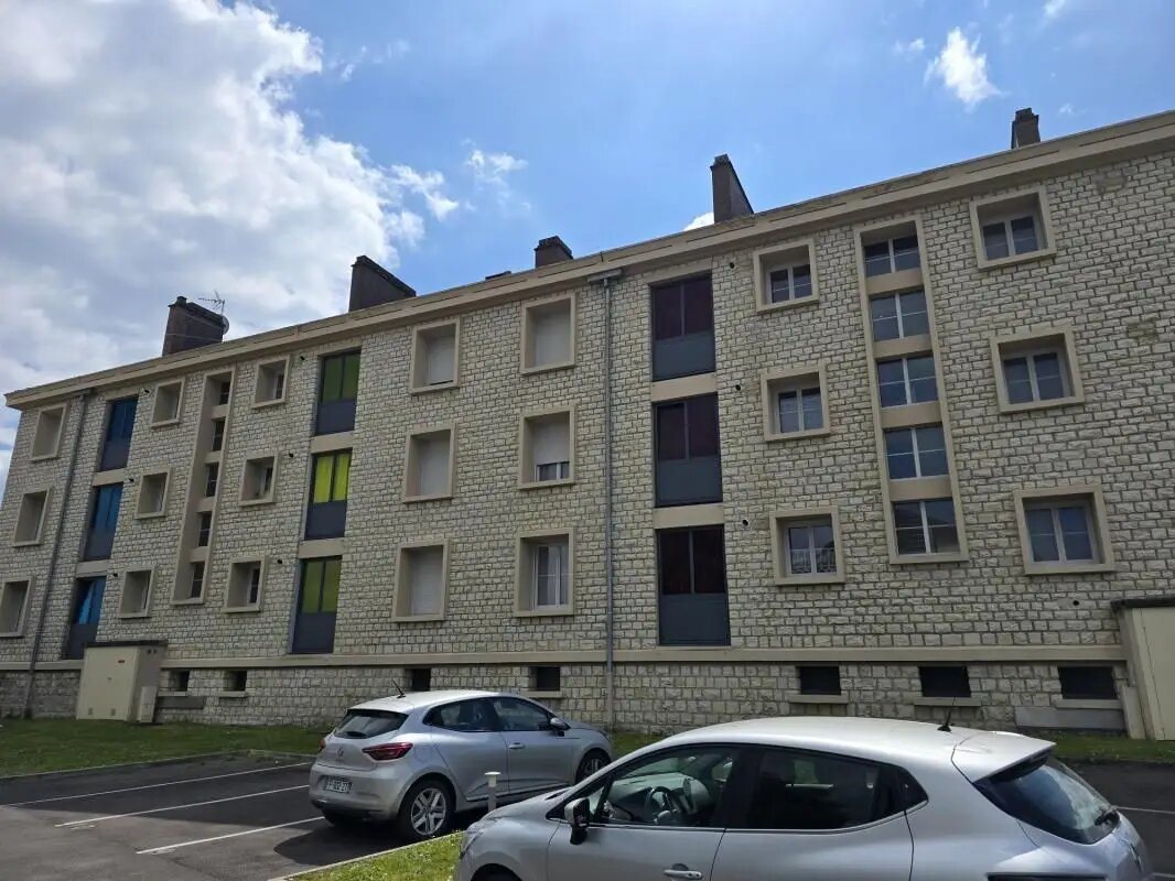 Appartement à louer, 24m², Saint-Florentin