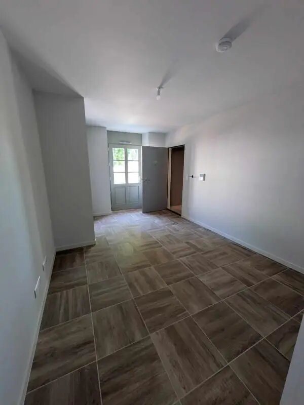 Appartement à louer, 29m², Langres