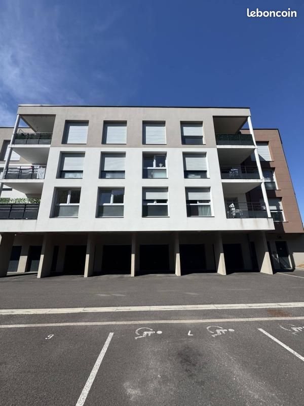 Appartement à louer, 61m², Saint-Julien-les-Villas