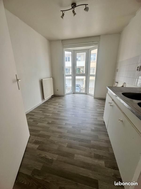Appartement à louer, 51m², Saint-Julien-les-Villas