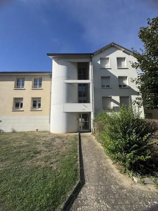 Appartement à louer, 79m², Saint-Julien-les-Villas