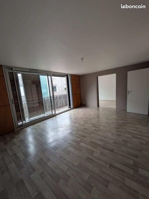 Appartement à louer, 91m², Sainte-Savine