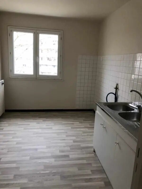 Appartement à louer, 63m², Pont-Sainte-Marie