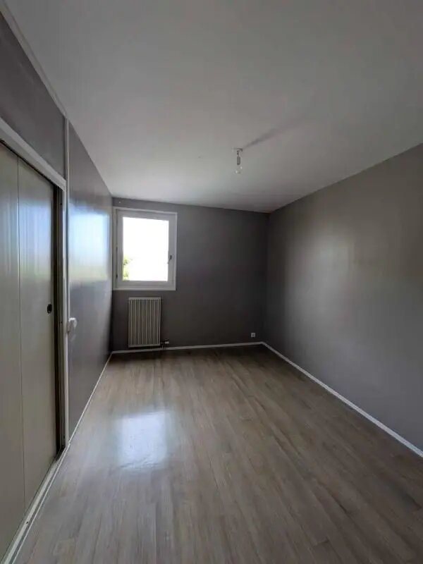 Appartement à louer, 83m², Sainte-Savine