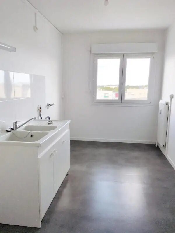 Appartement à louer, 77m², Saint-André-les-Vergers