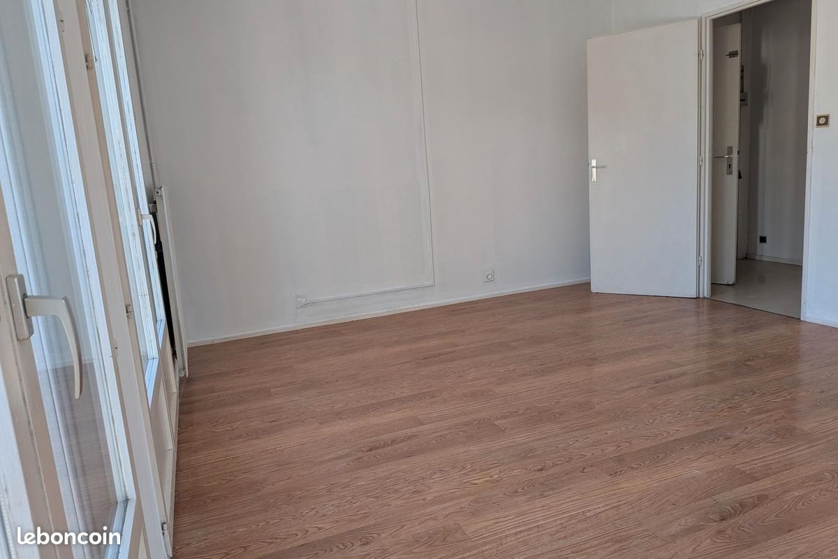 Appartement à vendre, 61m², Saint-André-les-Vergers