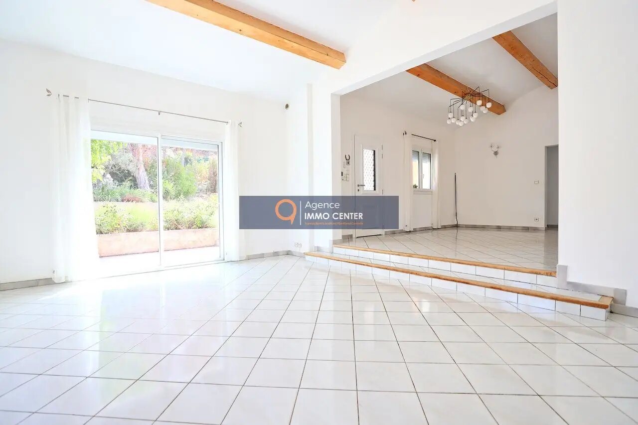 Maison à vendre, 158m², Pierrefeu-du-Var