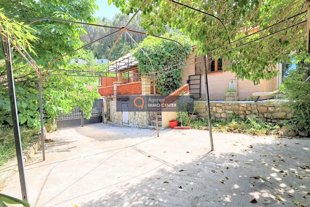 Maison à vendre, 87m², Solliès-Toucas