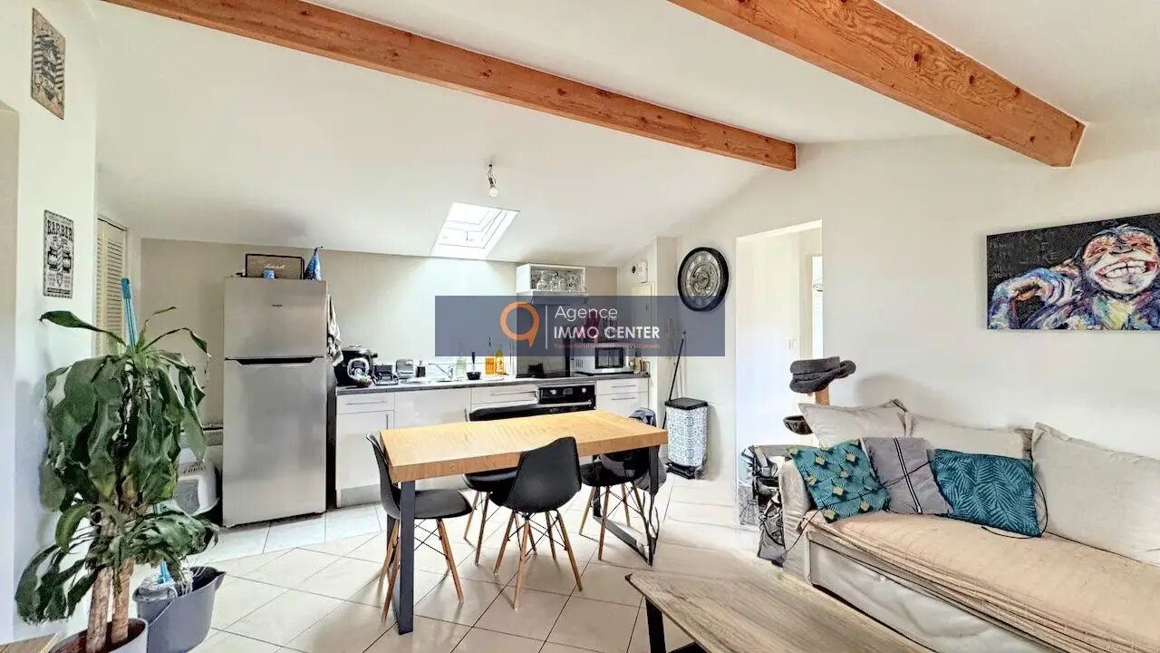 Appartement à louer, 47m², Solliès-Pont
