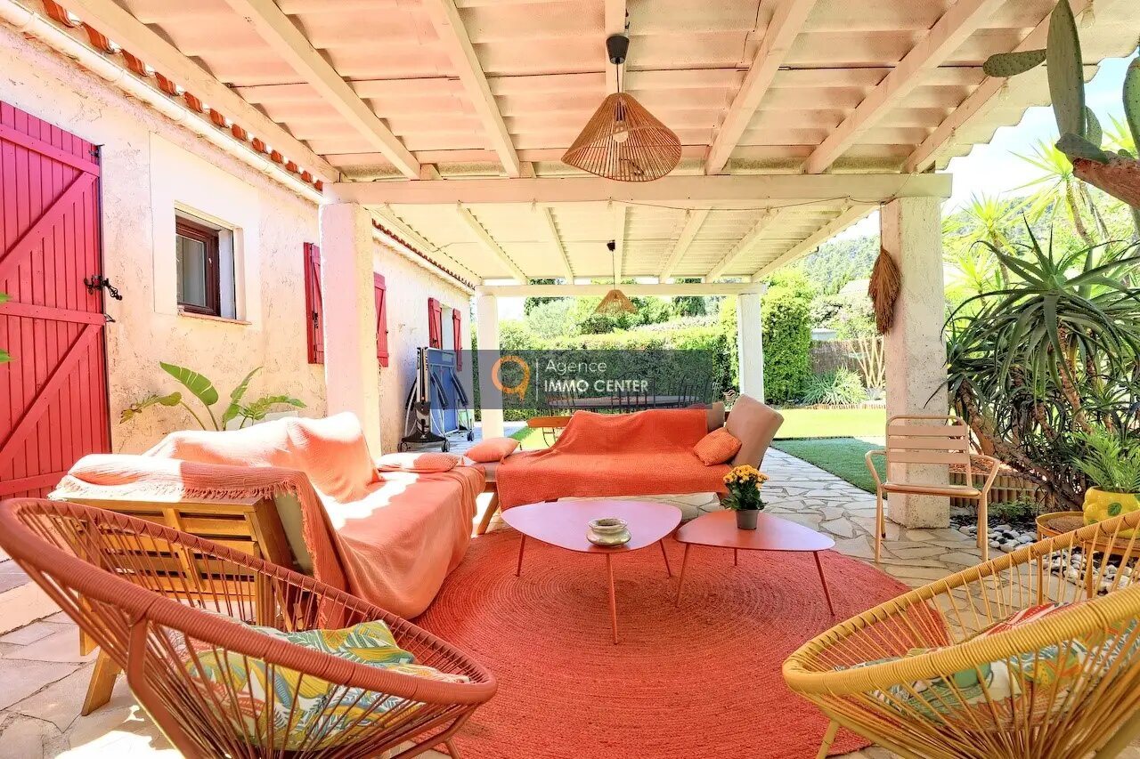 Maison à vendre, 141m², Solliès-Pont