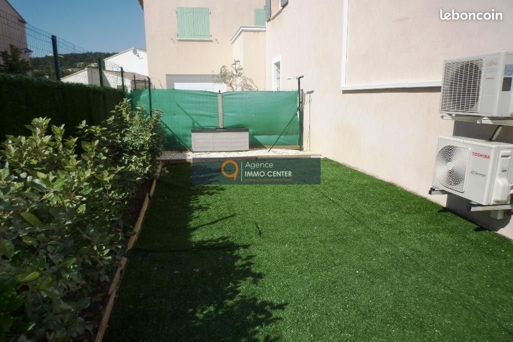 Maison à louer, 66m², Cuers