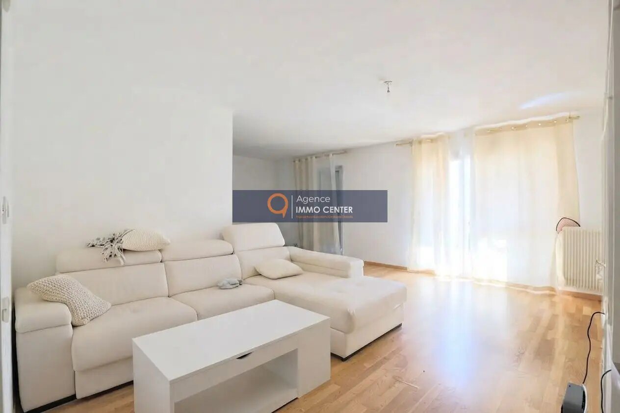 Appartement à louer, 89m², Toulon