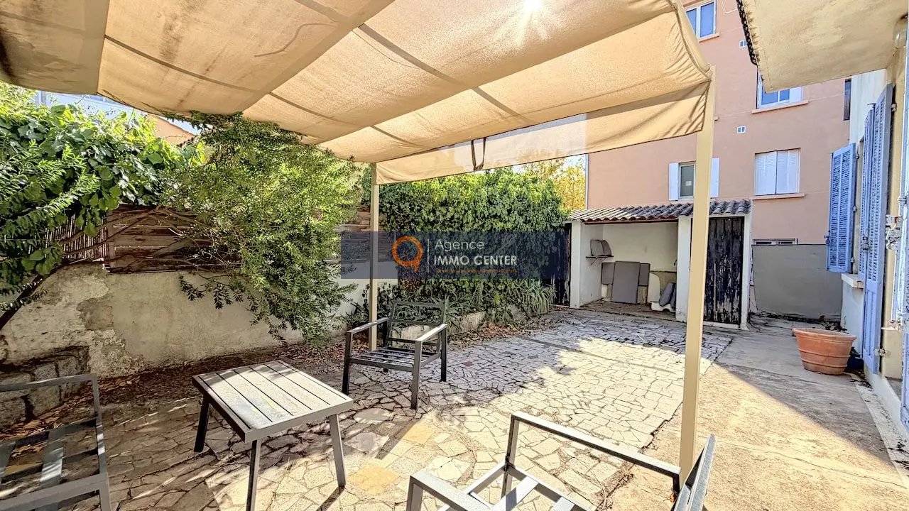 Appartement à louer, 46m², Toulon