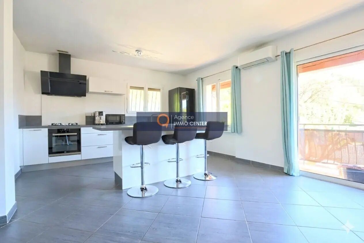Maison à vendre, 140m², Solliès-Toucas