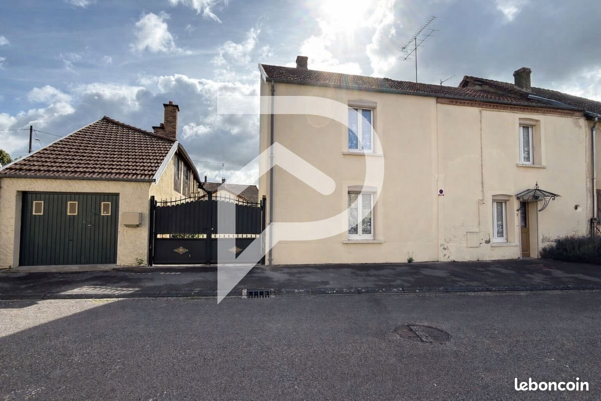 Maison à vendre, 149m², Châteauvillain