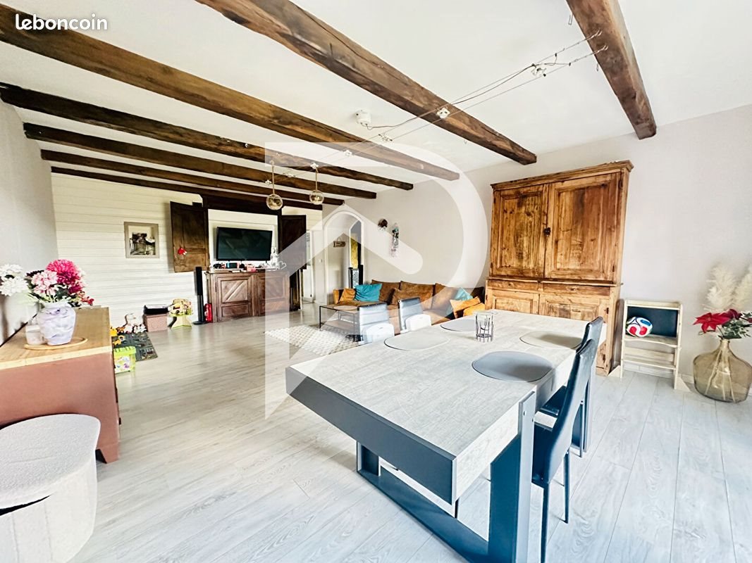 Maison à vendre, 223m², Is-en-Bassigny