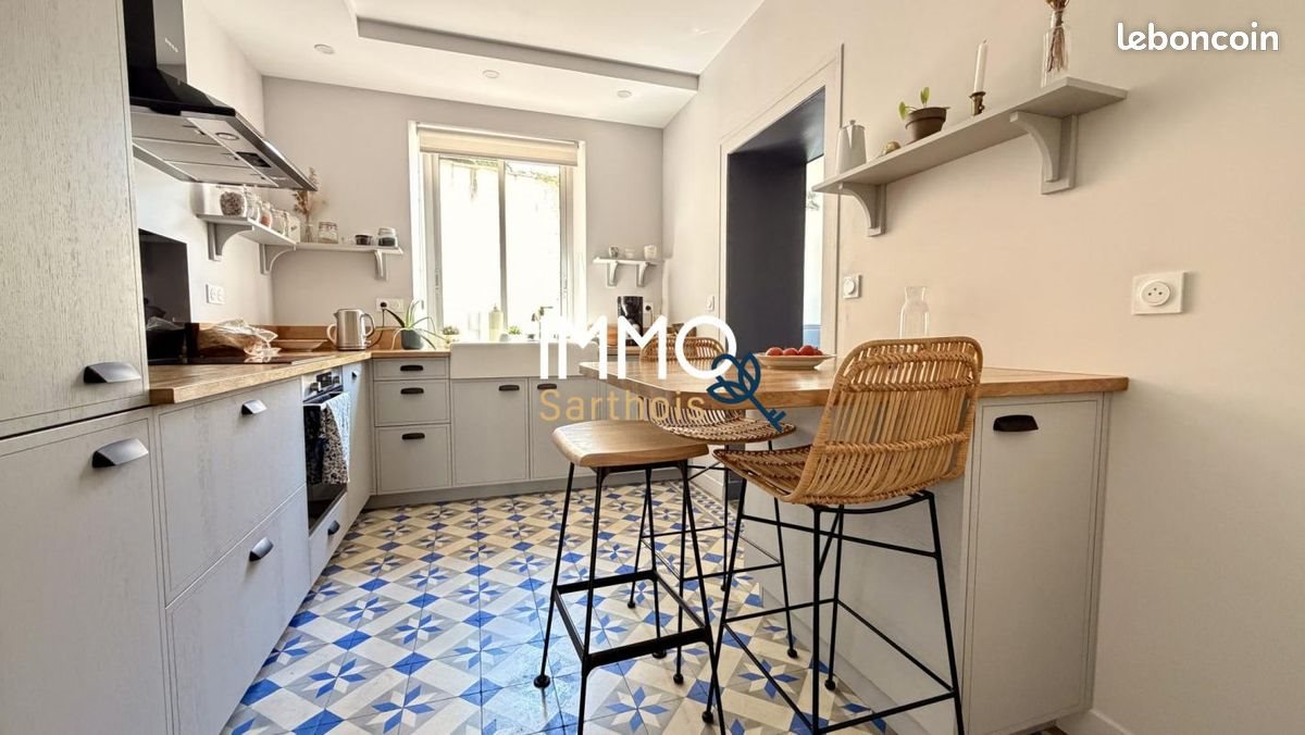 Maison à vendre, 232m², Mayet