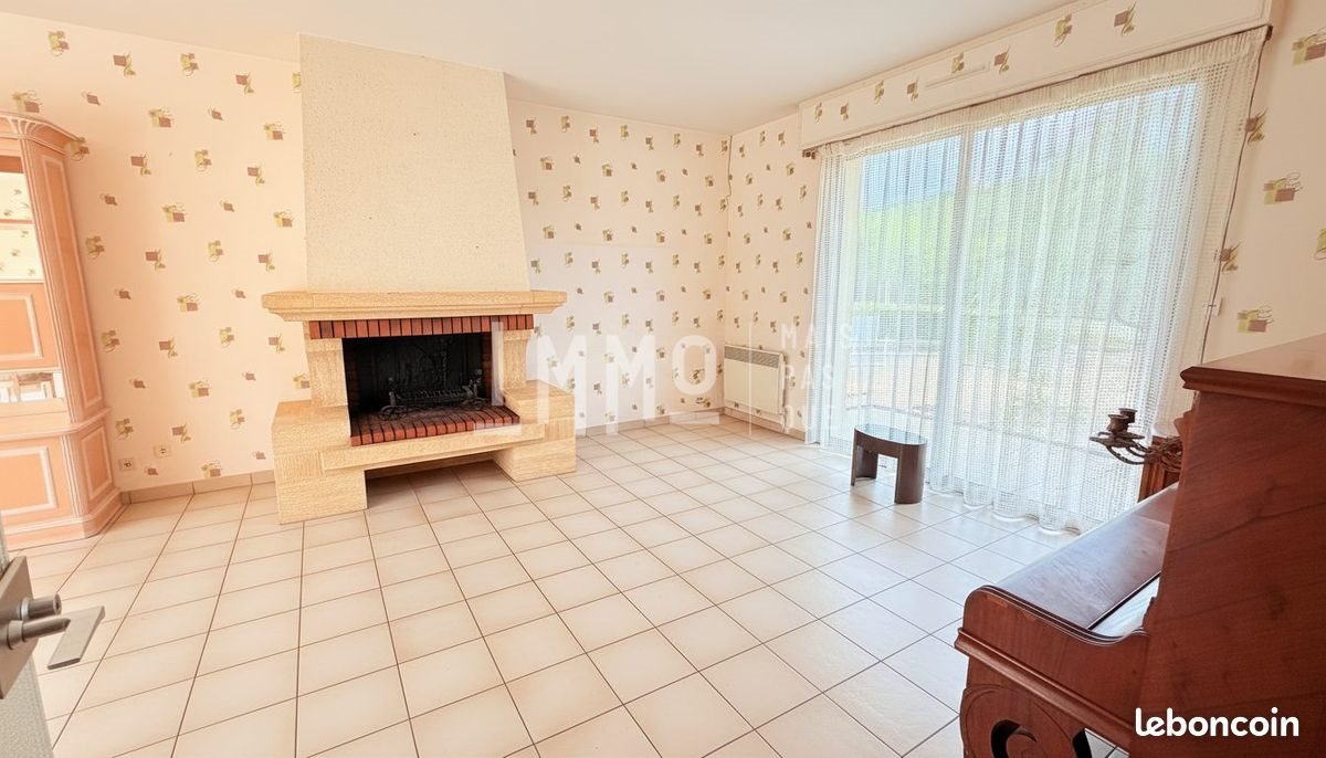 Maison à vendre, 110m², Bessé-sur-Braye