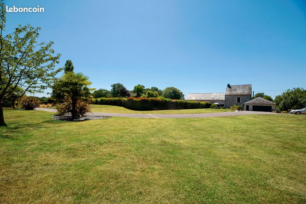 Maison à louer, 211m², Châteaugiron