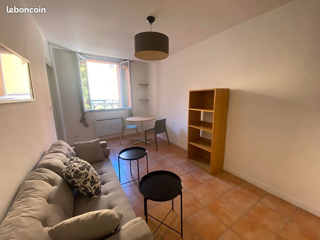 Appartement à louer, 34m², Grasse