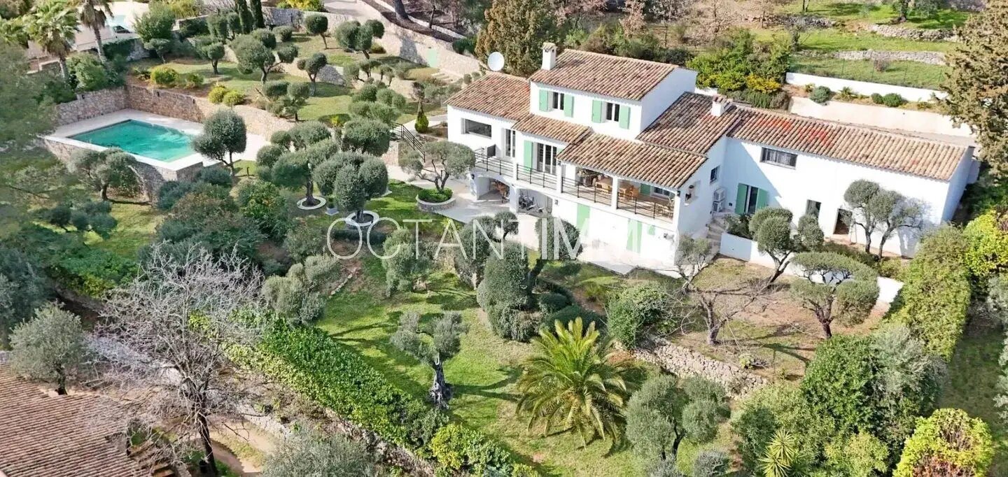 Maison à vendre, 240m², Tourrettes-sur-Loup