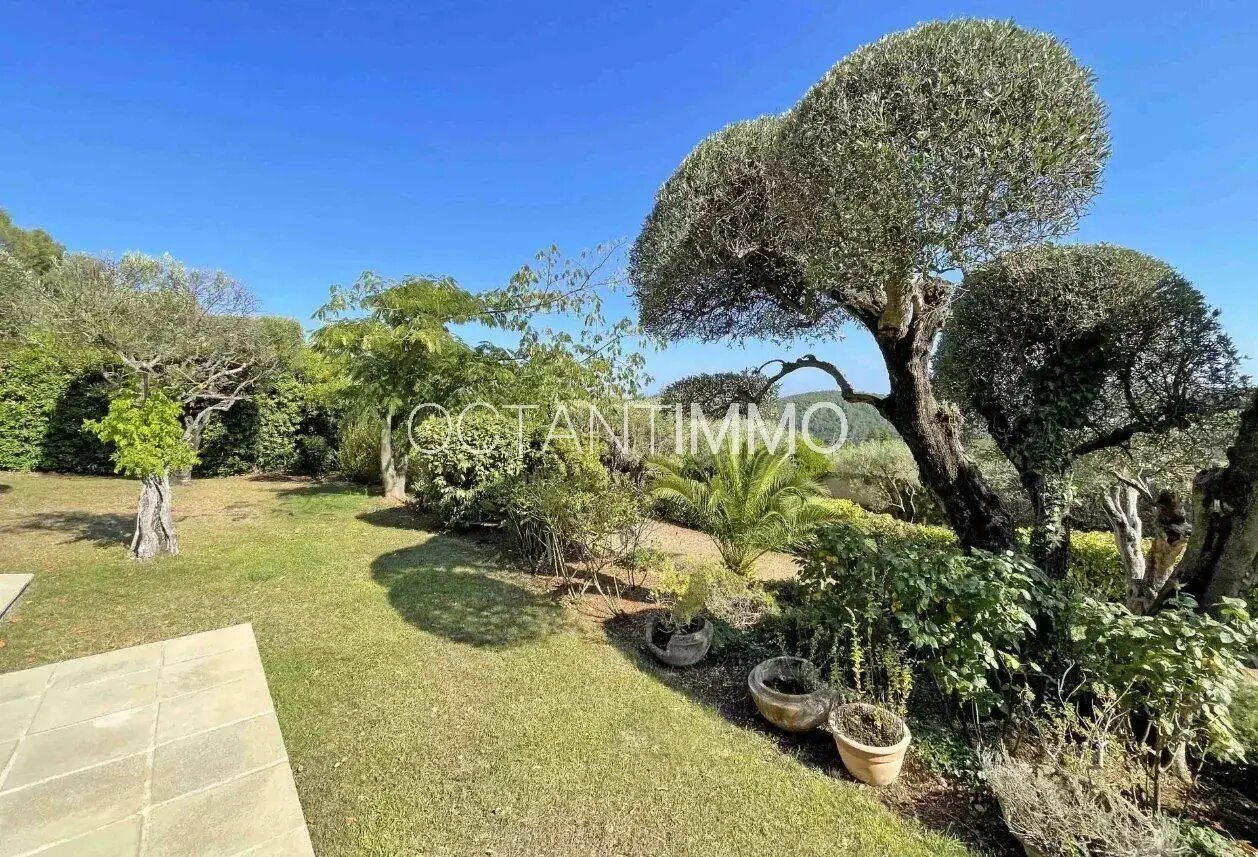 Maison à vendre, 240m², Tourrettes-sur-Loup