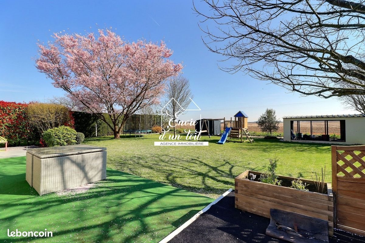 Maison à vendre, 181m², Fontaine-le-Bourg