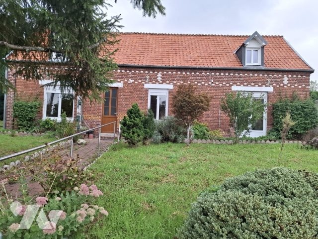 Maison à vendre, 62m², Amplier