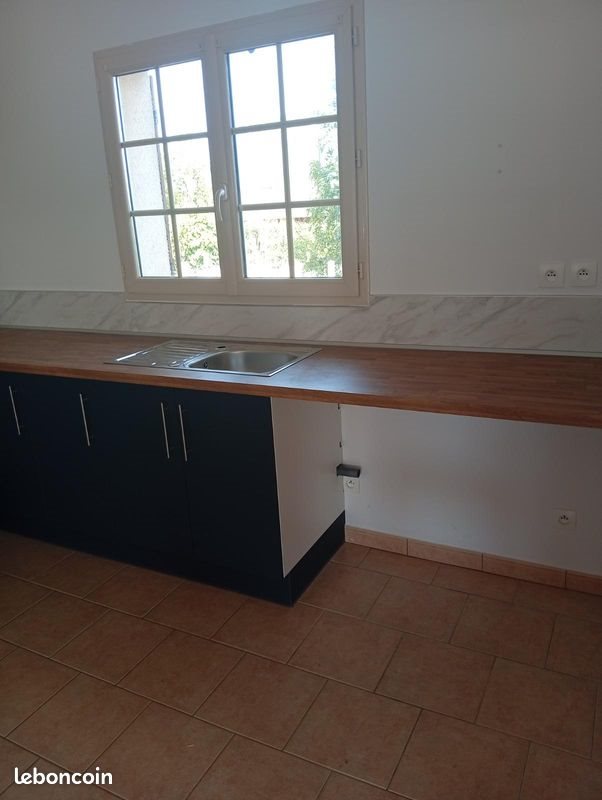 Maison à louer, 83m², Boissey-le-Châtel