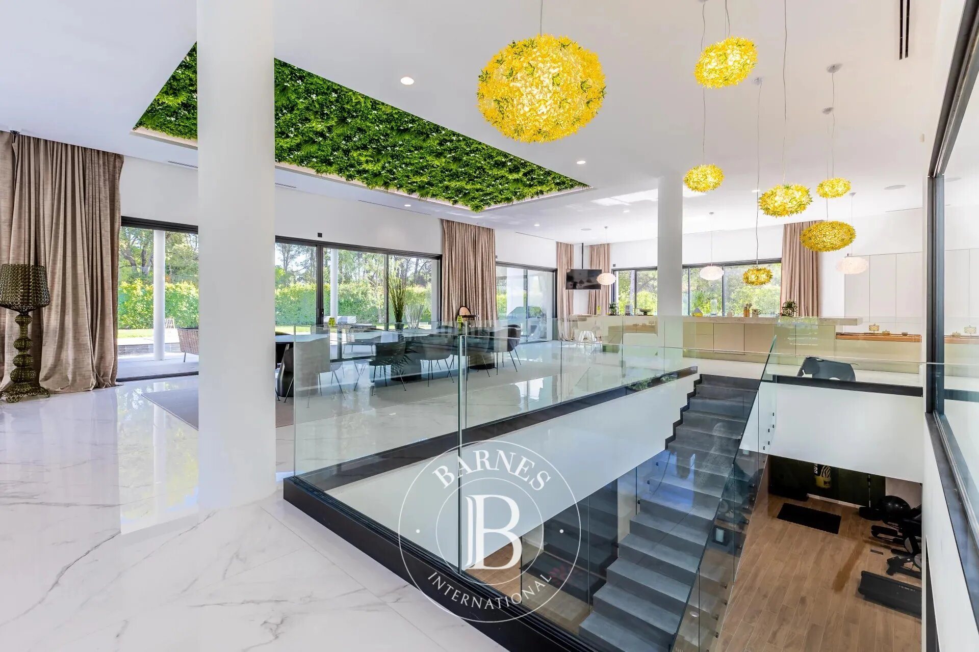 Maison à vendre, 1300m², Saint-Gély-du-Fesc