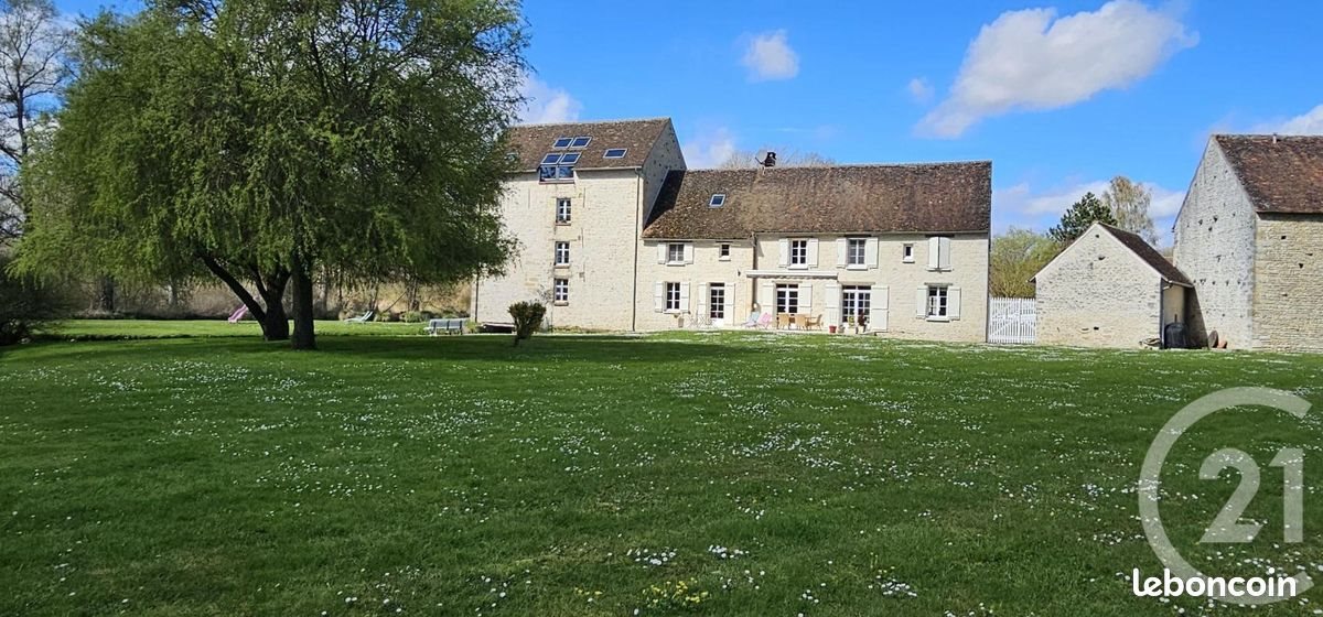 Maison à vendre, 800m², Aulnay-la-Rivière