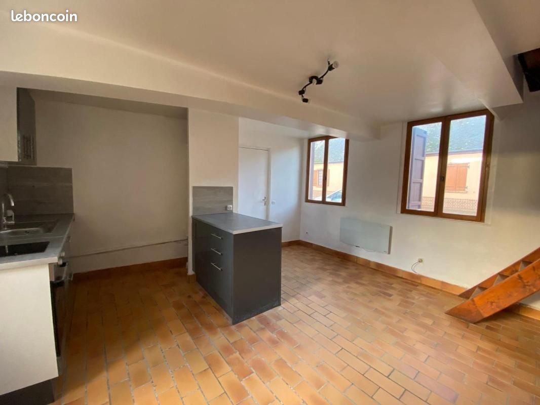 Maison à vendre, 42m², Le Quesnel