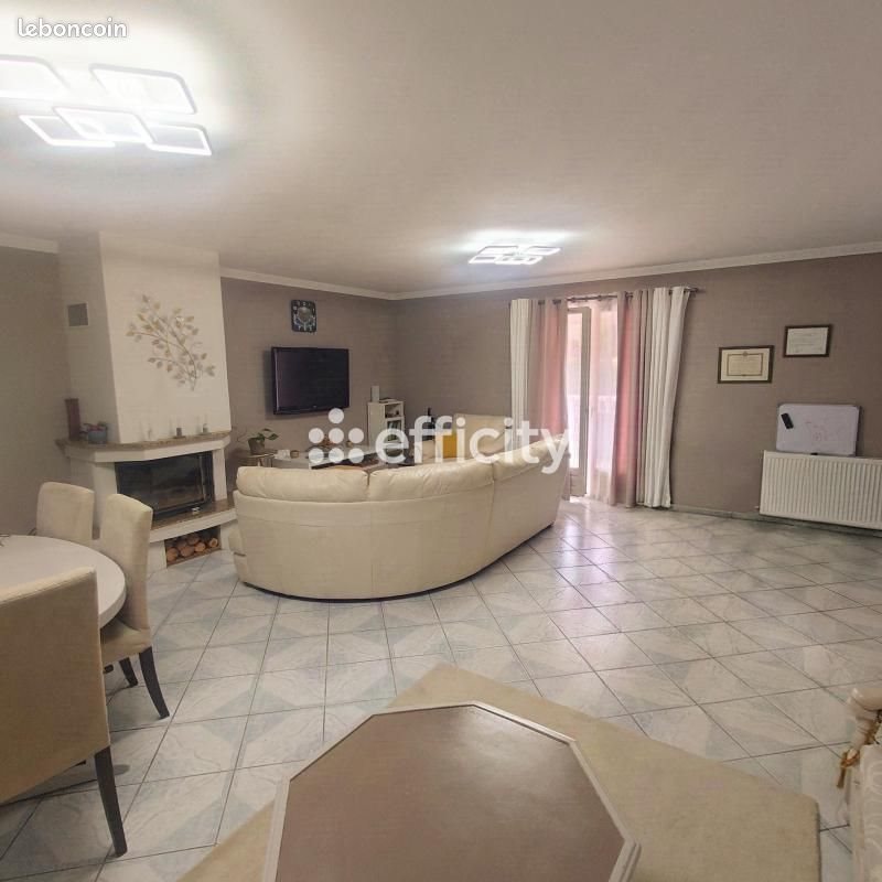 Maison à vendre, 130m², Décines-Charpieu
