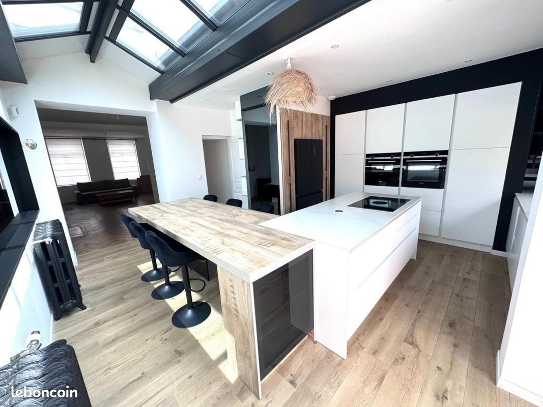Maison à louer, 136m², Arras