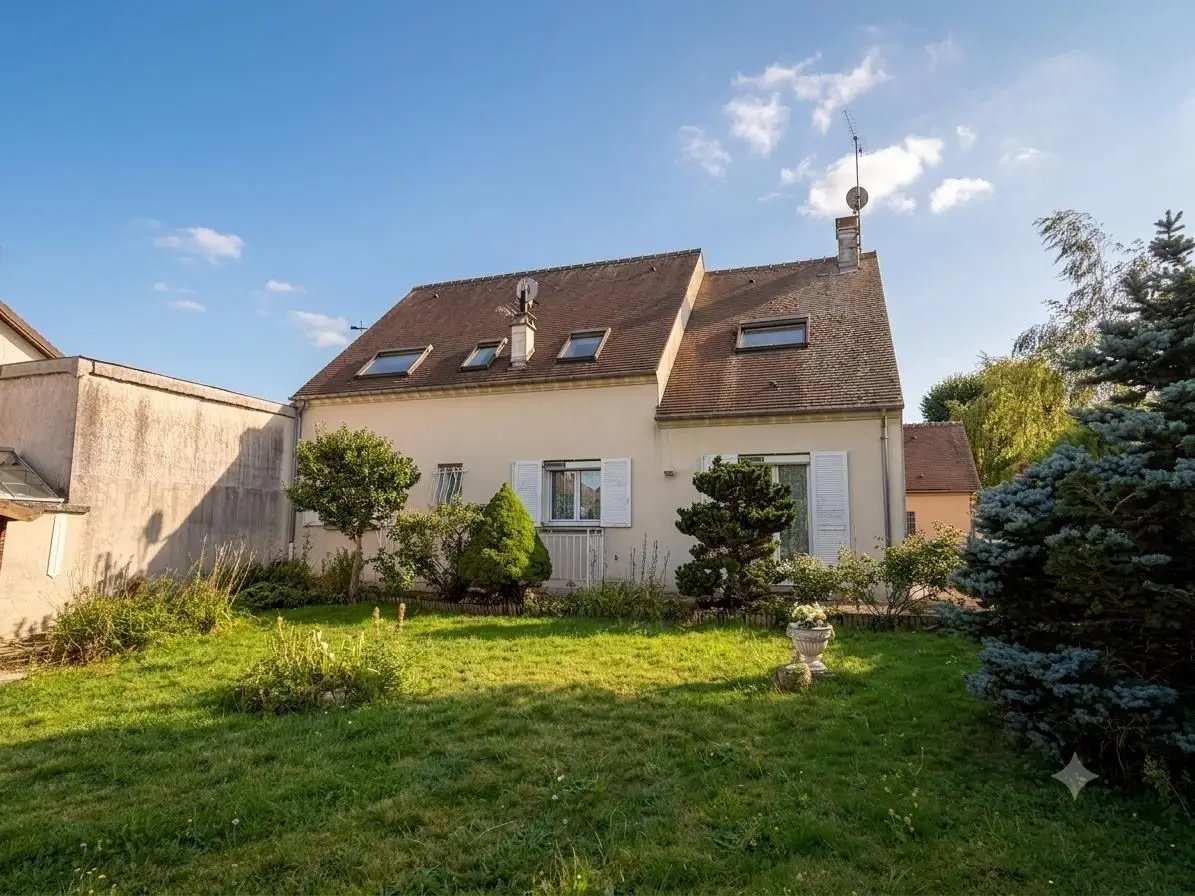 Maison à vendre, 154m², Viarmes