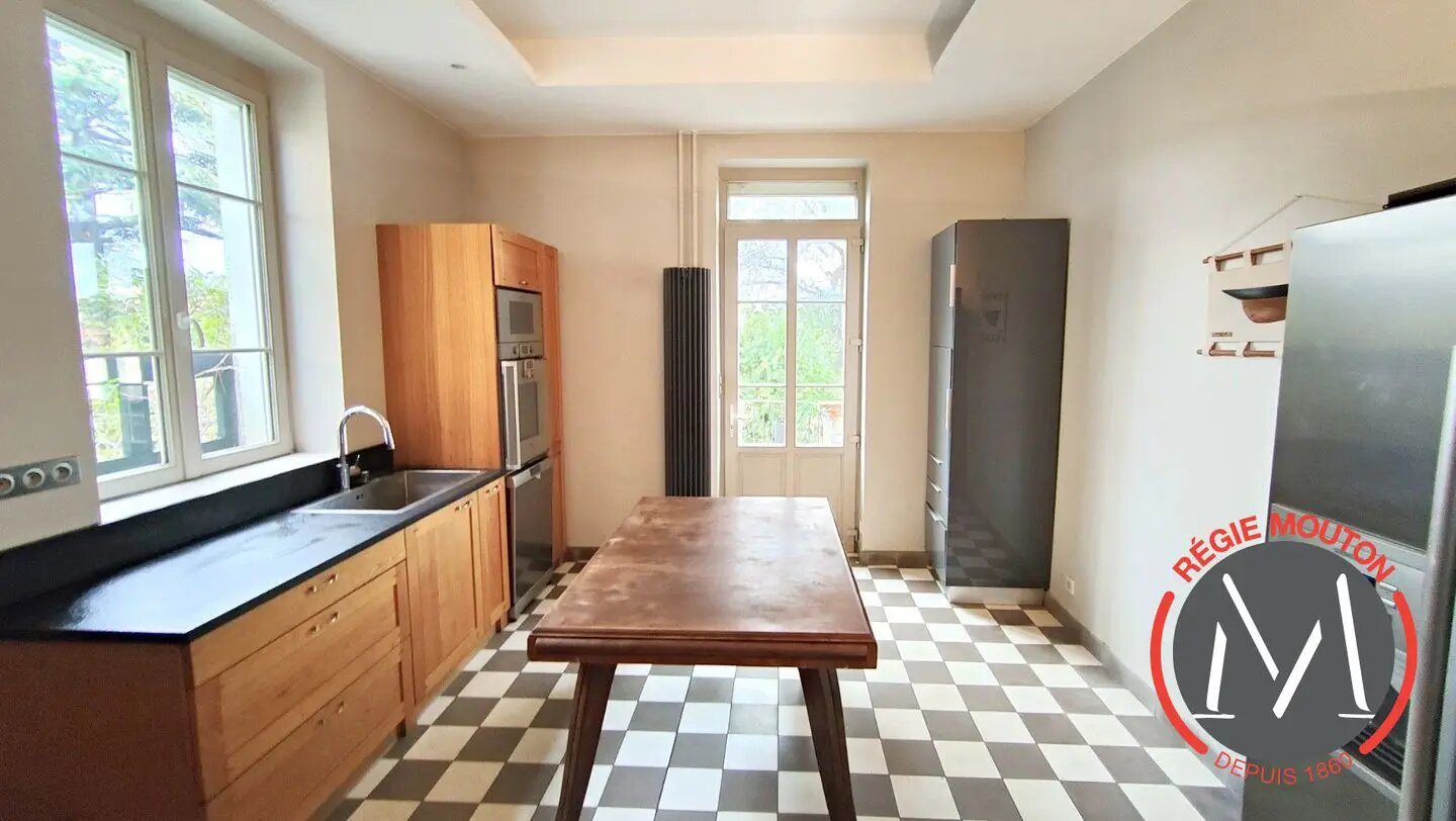 Maison à louer, 249m², Lyon 3ème