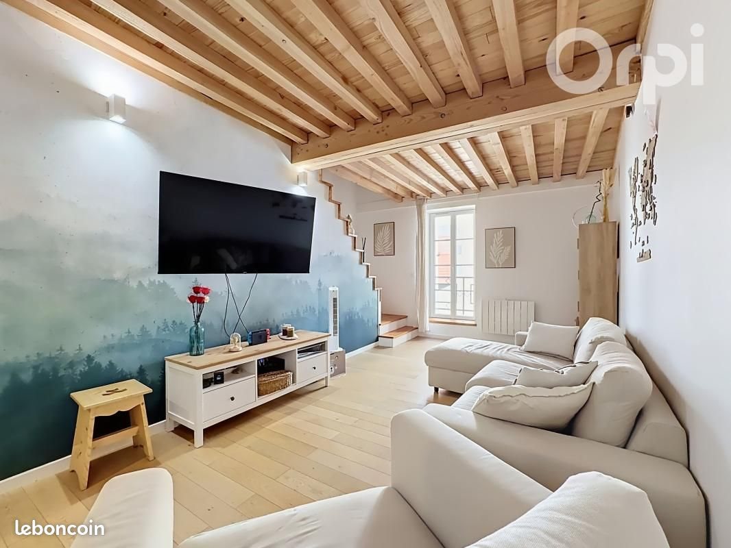 Maison à louer, 104m², Mur-sur-Allier