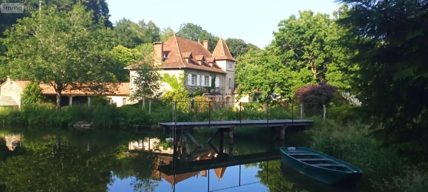 Maison à vendre, 226m², Latronquière