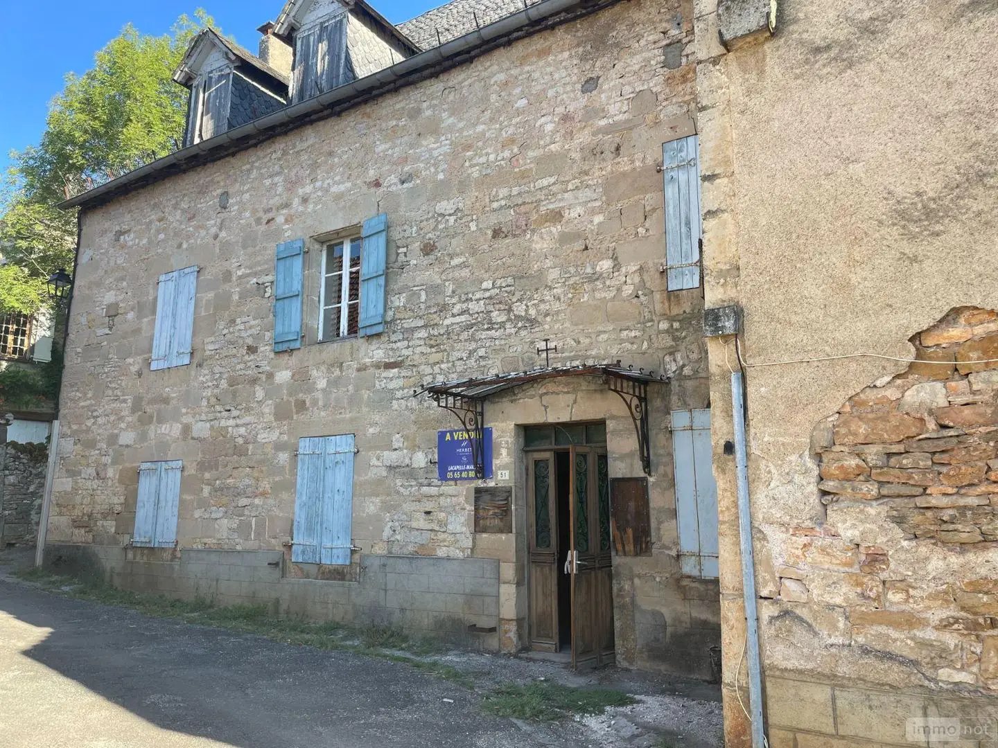 Maison à vendre, 330m², Assier