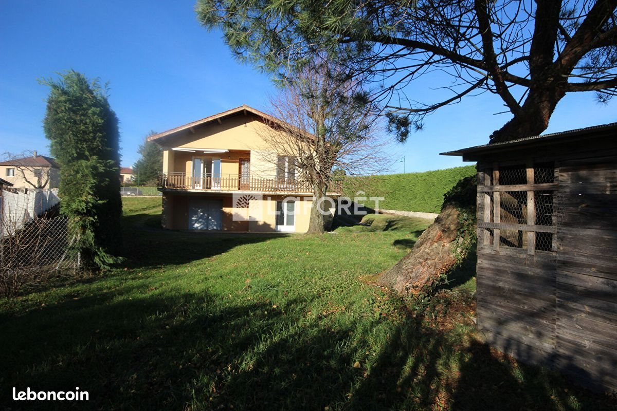 Maison à vendre, 106m², Saint-Laurent-de-Chamousset