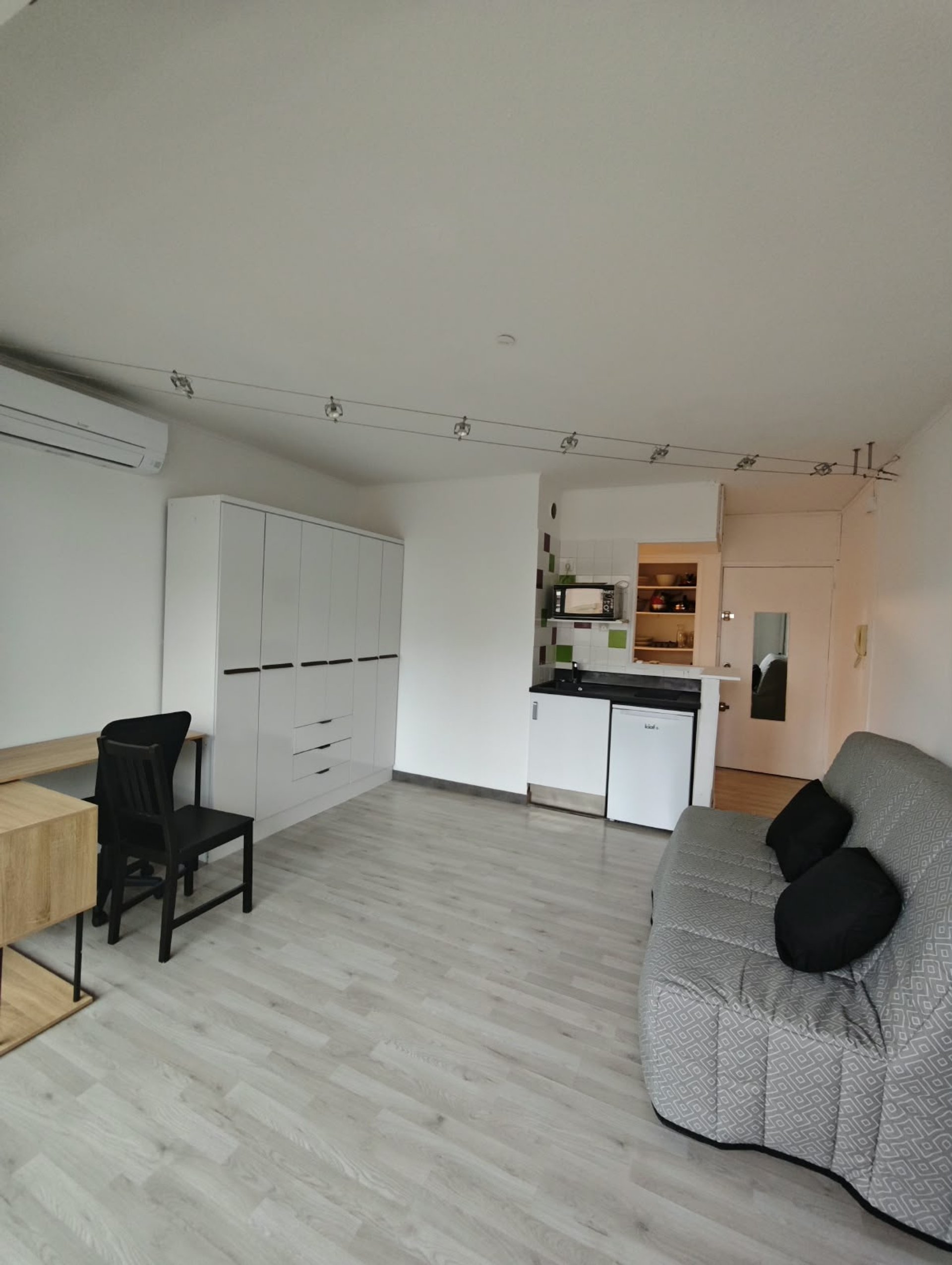 Appartement à louer, 22m², Marseille 5ème